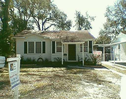 1221 E Flora St., Tampa, FL 33604