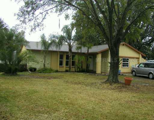 621 Pine Forest Dr., Brandon, FL 33511