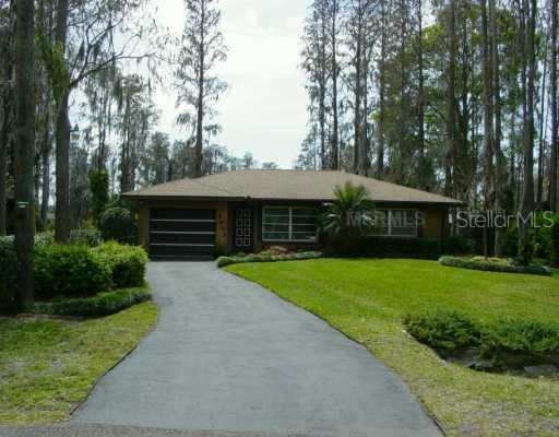 19002 Cedar Ln., Lutz, FL 33548