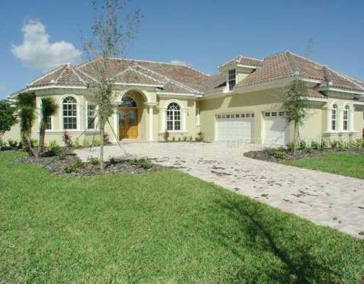 19706 Amazon Basin Bend, Lutz, FL 33559