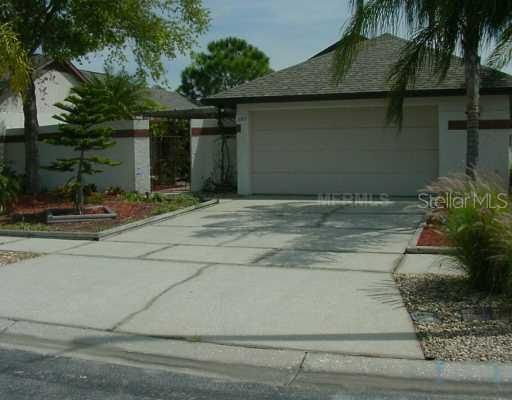 6905 Drury St., Tampa, FL 33635