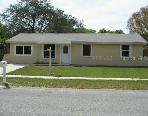 914 Briarcliff Dr., Valrico, FL 33594