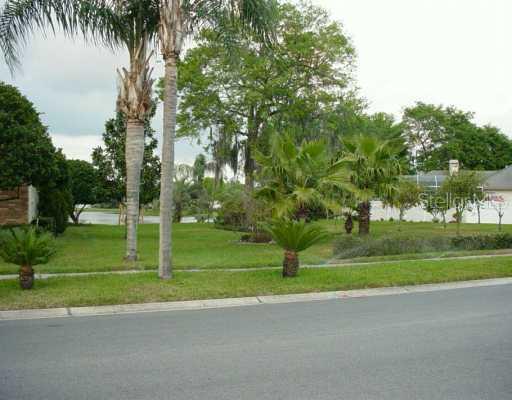 2206 Hickory Ridge Dr., Valrico, FL 33594