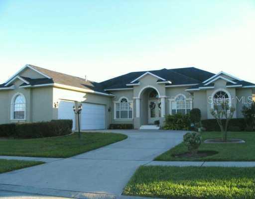 3905 Valrico Grove Dr., Valrico, FL 33594
