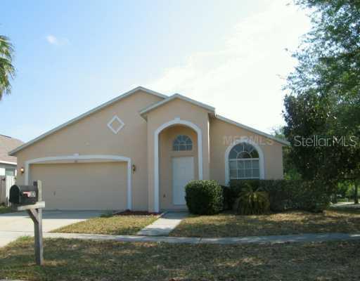 301 Chardonnay Pl., Valrico, FL 33594