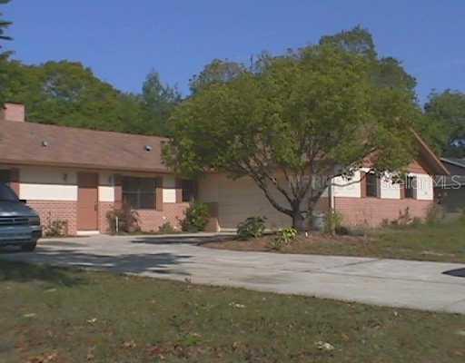 13039 Flying Squirrel Ct., Hudson, FL 34669
