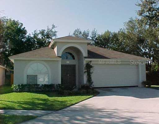 4638 Preston Woods Dr., Valrico, FL 33594