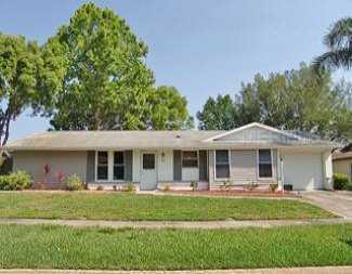 11 Valencia Cir., Safety Harbor, FL 34695