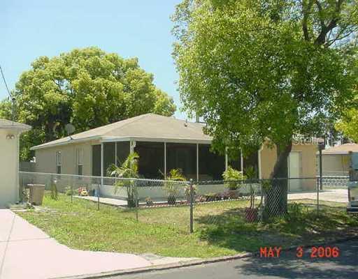 2205 Durham St., Tampa, FL 33605