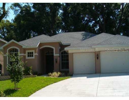2009 Raven Manor Dr., Dover, FL 33527
