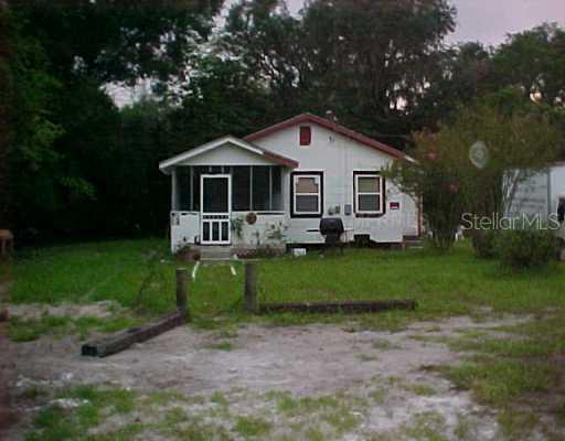 207 3rd Ave., Lutz, FL 33549
