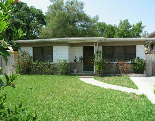 3215 De Leon St., Tampa, FL 33609