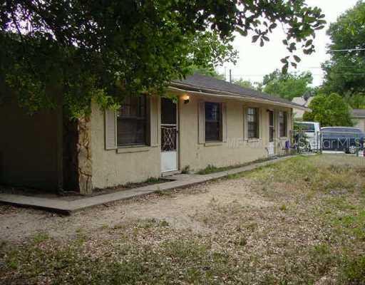 9633 N 10th St., Tampa, FL 33612