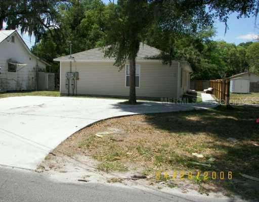 4827 6 Th St., Zephyrhills, FL 33542
