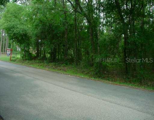 5322 Lake Le Clare Rd., Lutz, FL 33558