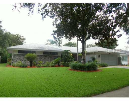 14021 Shady Shores Dr., Tampa, FL 33613