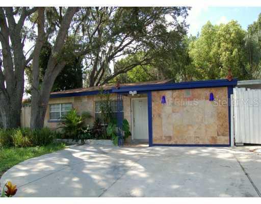 2221 E Annie St., Tampa, FL 33612