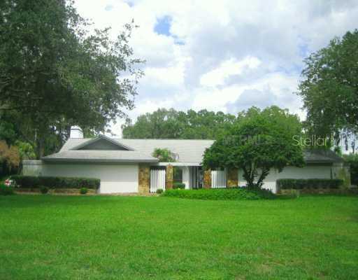 602 Tomahawk Tr., Brandon, FL 33511