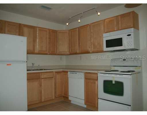 6714 N River Rd., Tampa, FL 33615