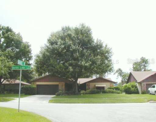 13112 Burnes Lake Dr., Tampa, FL 33612