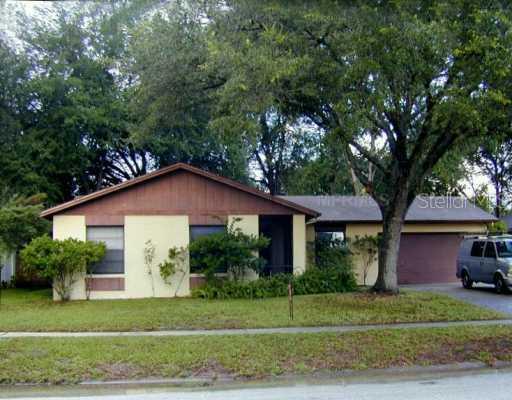 18408 Swan Lake Dr., Lutz, FL 33549