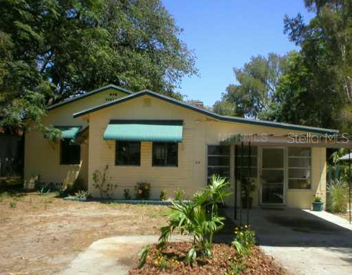 715 Boston St., Tarpon Springs, FL 34689