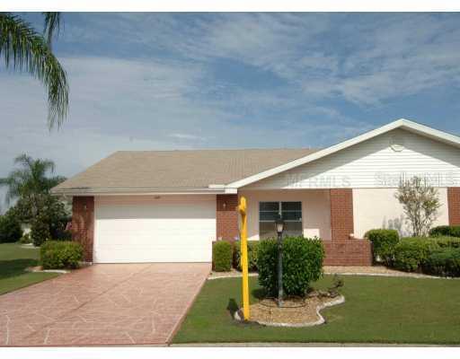 369 Club Manor Dr., Sun City Center, FL 33573