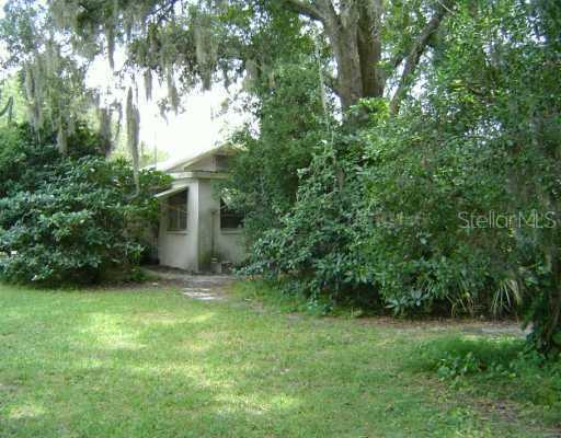 17403 Estes Rd., Lutz, FL 33548