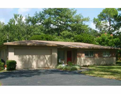 912 Sunset Ln., Lutz, FL 33549