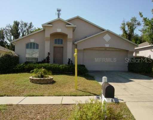 205 Chardonnay Pl., Valrico, FL 33594