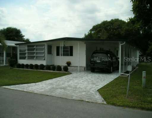 6939 Lum Dr., Zephyrhills, FL 33542