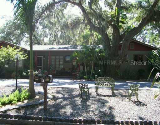 3011 51st St., Gulfport, FL 33707