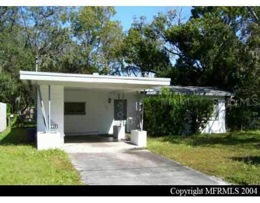 1911 W Humphrey St., Tampa, FL 33604
