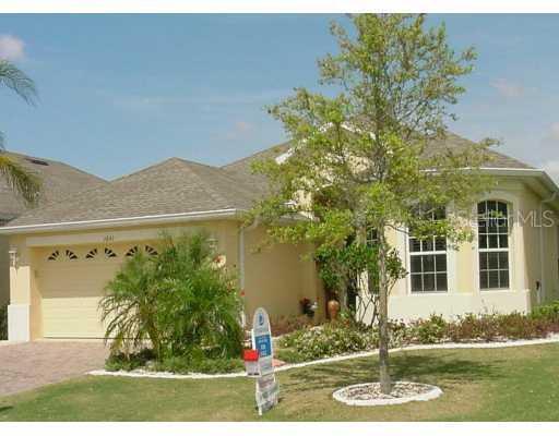 1041 Emerald Dunes Dr., Sun City Center, FL 33573