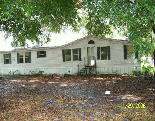 2044 Saunders Rd., Zephyrhills, FL 33540