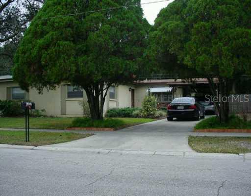 6412 Santa Monica Dr., Tampa, FL 33615
