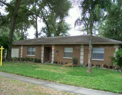 2907 Forestwood Dr., Seffner, FL 33584