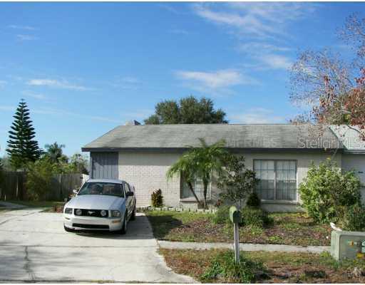 1217 Mohrlake Dr., Brandon, FL 33511