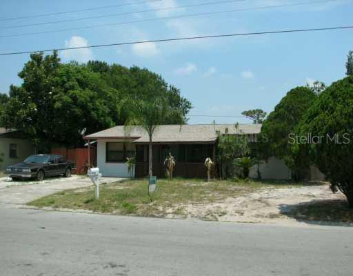3303 W Wallace Ave., Tampa, FL 33611