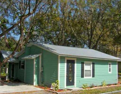 910 E Alsobrook St., Plant City, FL 33563