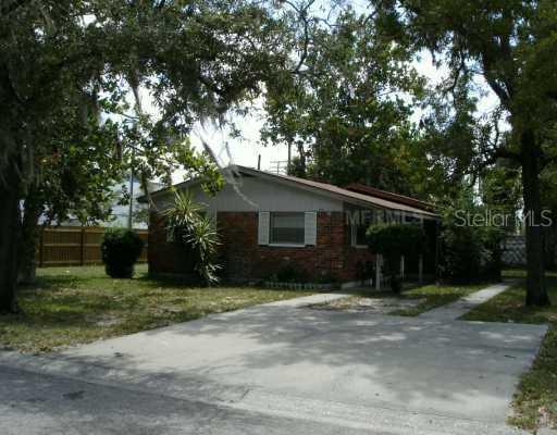 1409 College Park Ln., Tampa, FL 33612
