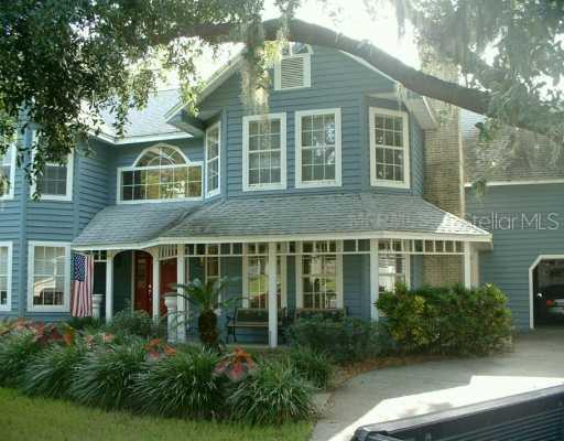 1013 Winchester Ln., Valrico, FL 33594