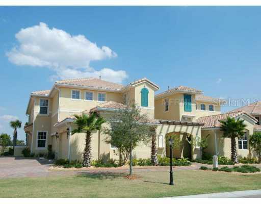 1318 Emerald Dunes Dr. #., Sun City Center, FL 33573