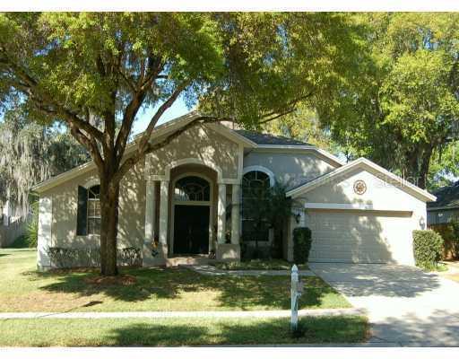1917 River Crossing Dr., Valrico, FL 33594