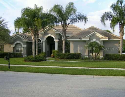 5006 Davenshire Way, Tampa, FL 33647