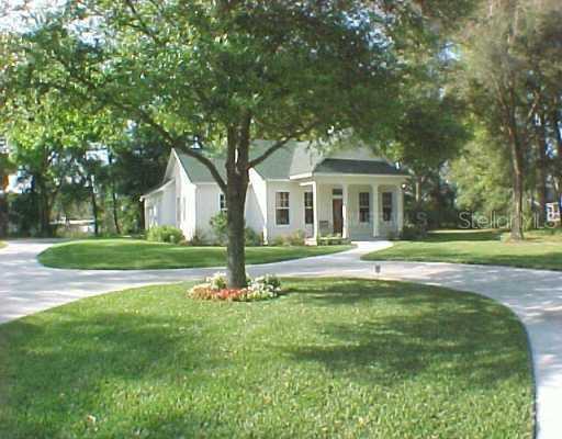 2815 Cherry Tree Ln., Plant City, FL 33565