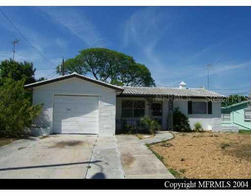 3701 Oxford Dr., Holiday, FL 34691