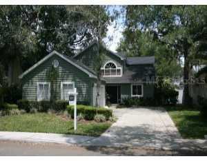 2927 W Knights Ave., Tampa, FL 33611