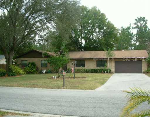 1103 Lady Guinevere Dr., Valrico, FL 33594