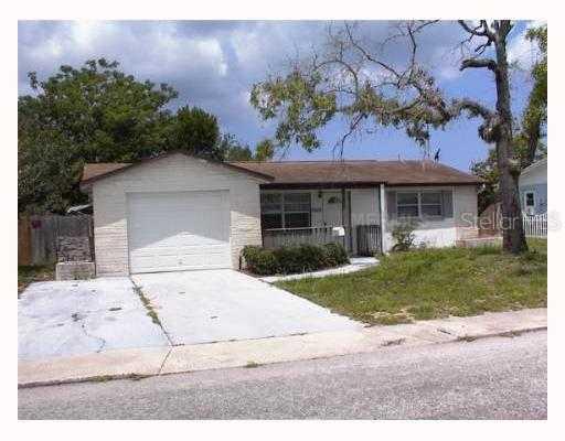 1049 Viking Dr., Holiday, FL 34691